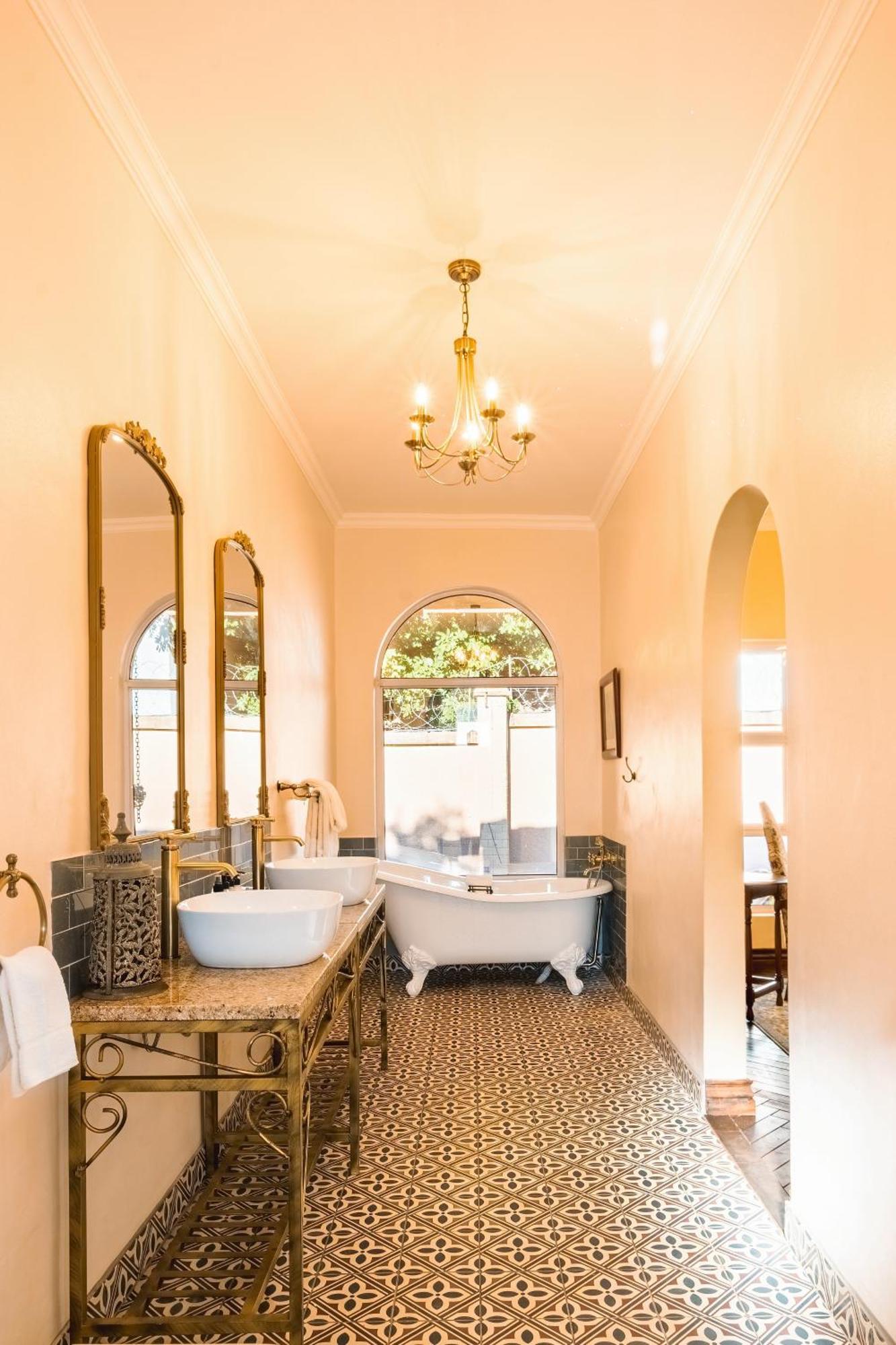 The Victorian Manor Bed & Breakfast Victoria Falls Eksteriør bilde